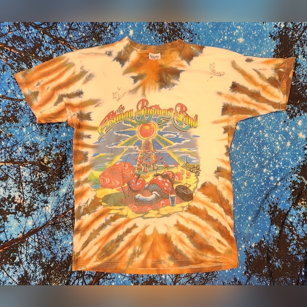 Allman Brothers tie-dyed autographed Large